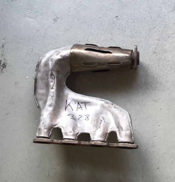 Front Exhaust Manifold / Abgaskrümmer vorne