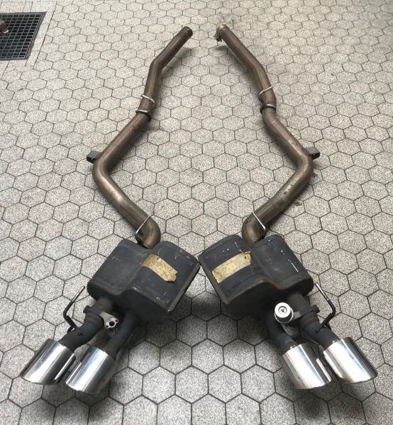 Pair of Exhaust Silencers / Paar Schalldämpfer