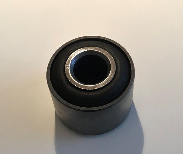 Sprag Rod Bushing / Lagerung Schubstrebe