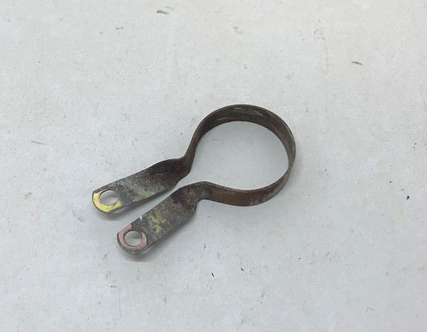 Bracket for Hose / Halter für Leitung