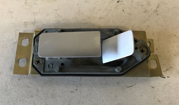 Inner Door Handle RH / Türgriff innen rechts