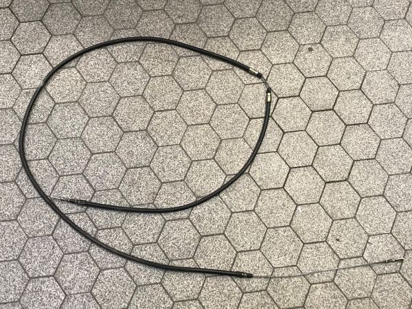 Rear Handbrake Cable / Hinteres Handbremsseil
