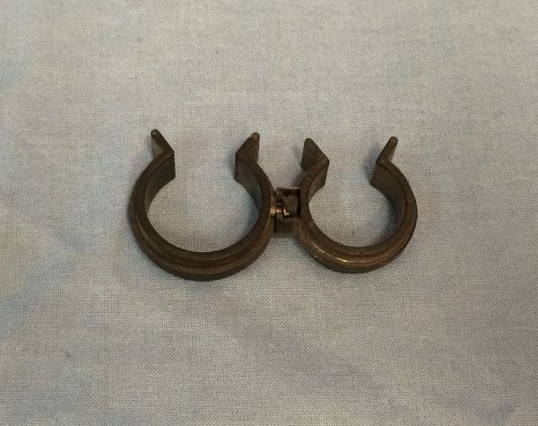 Clip for Ignition Wire / Clip für Zündkabel
