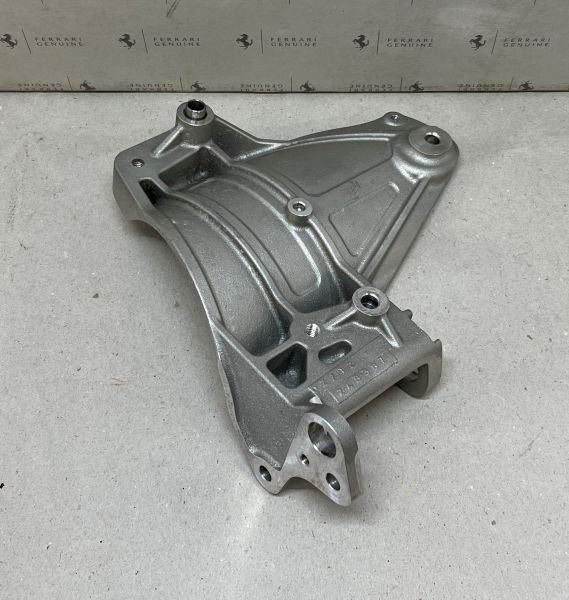 AC Compressor Bracket / Halter Klima Kompressor