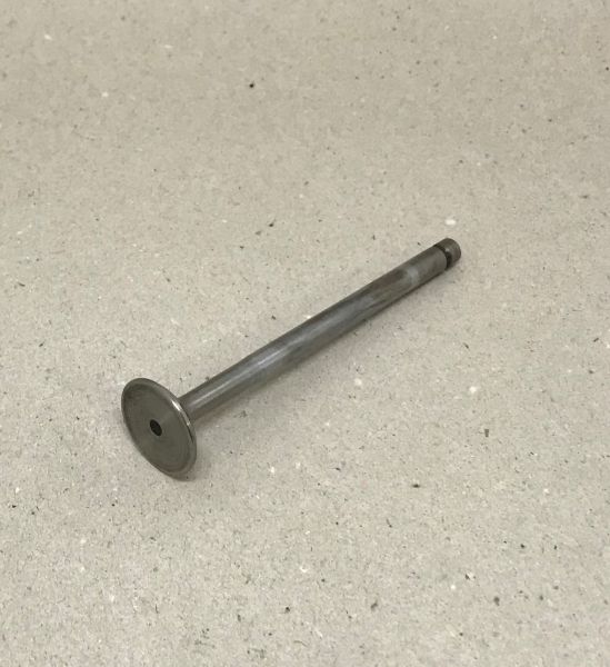 Intake Valve / Einlassventil