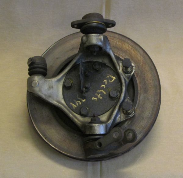 Front Hub Carrier - right / Achsschenkel vorn - rechts