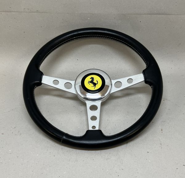 MOMO Style 350mm - Steering Wheel / Lenkrad
