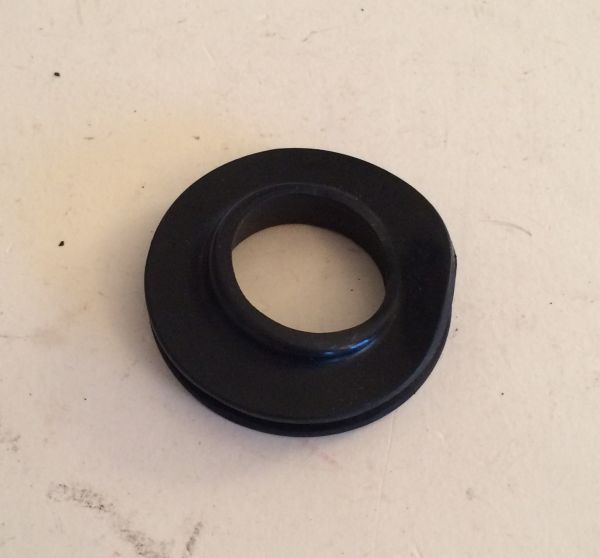 Gasket for Steering Column / Dichtung für Lenksäulendurchführung
