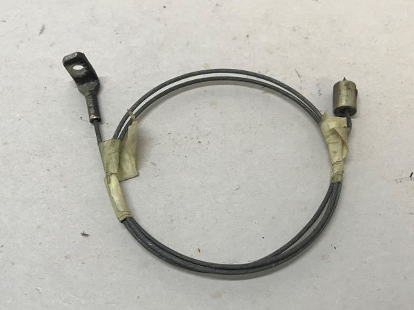 Bonnet Release Cable - rear / Zug für Haubenentriegelung - hinten