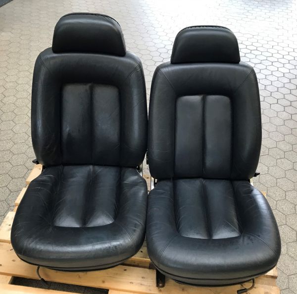 Blue Leather Seats and Bench / Sitze und Rückbank - Leder Blau