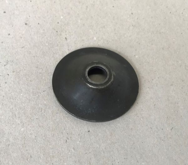 Washer at Front Control Arm / Scheibe an Achsstrebe vorn