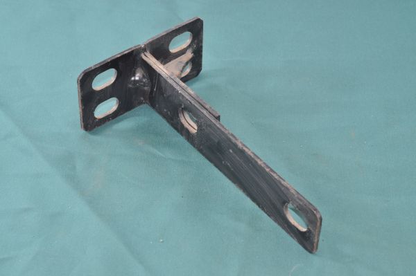 Bumper Bracket / Stoßfängerhalter