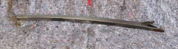 Door Glass Guide - left / Fensterführung - links