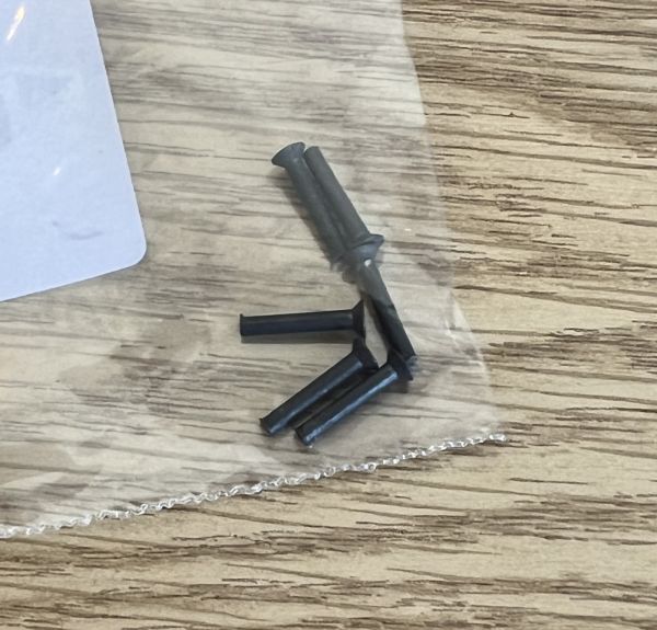 Rivet for Waterpump / Niet für Wasserpumpe