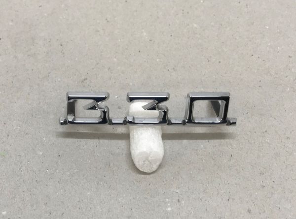 330 - Script / Schriftzug