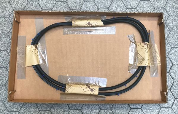 Front Door Intermediate Gasket - Right / Mitteldichtung Tür Vorne Rechts