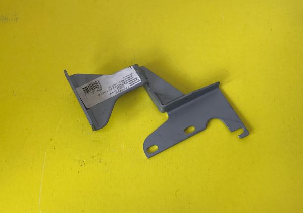 Bracket Gear Box Cover - Left / Halterung am Getriebedeckel Links