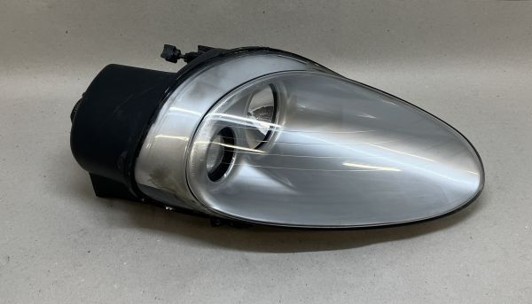 Maserati 4200 - Headlight RH Xenon / Xenon Scheinwerfer rechts
