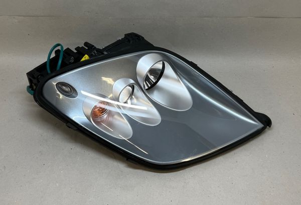 Ferrari 575 - RH Headlight / Scheinwerfer vorne rechts