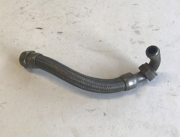 Oil Line from Pump to Radiator / Ölleitung von der Pumpe zum Kühler