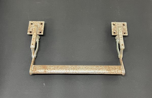 Lamborghini Espada - Rear Window Handle / Betätigung für Seitenfenster