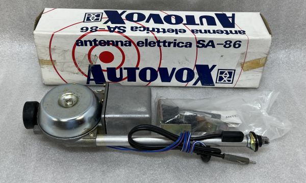 AUTOVOX SA-86 - Electrical Antenna / Elektrische Antenne
