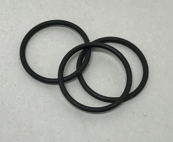O-Ring below Sign / O-Ring unter Nabenkappe
