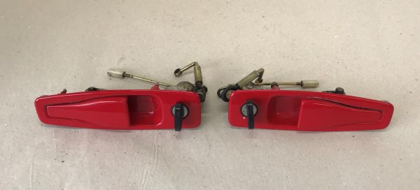 Pair of Door Handles with 2 original Keys / Paar Türgriffe mit 2 originalen Schlüsseln
