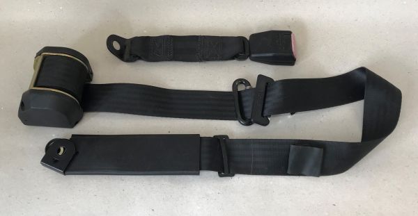 Safety Belt for front Seat right / Sicherheitsgurt vorne rechts
