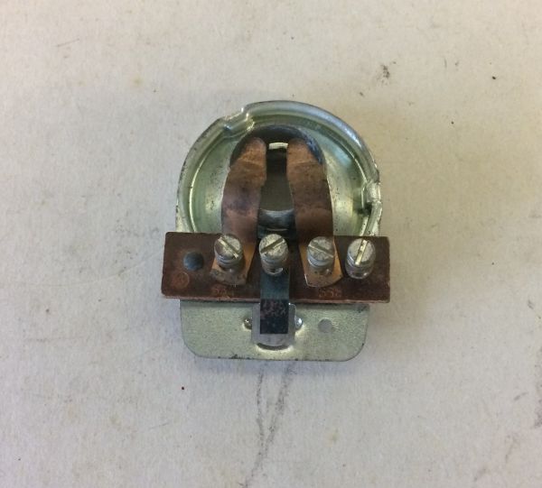 Bulb Holder / Birnenhalter