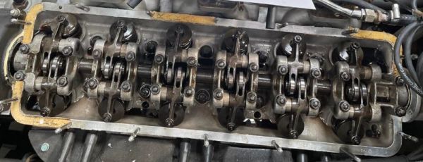 Set of Camshafts / Satz Nockenwellen