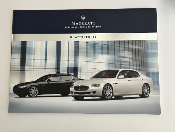 Maserati Quattroporte V - Brochure / Prospekt