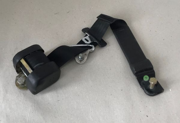 Seat Belt - front right / Sicherheitsgurt - vorne rechts