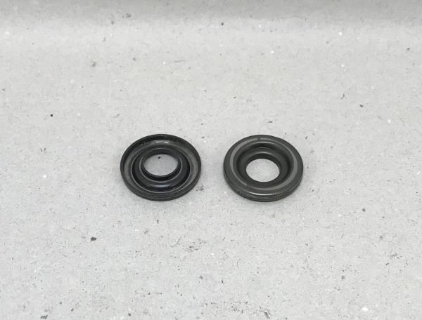 Lower Valve Spring Retainer / Halter Ventilfeder - unten