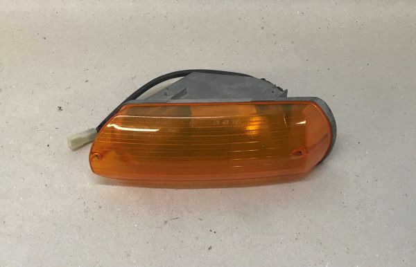 Front Indicator - right / Blinker vorne - rechts