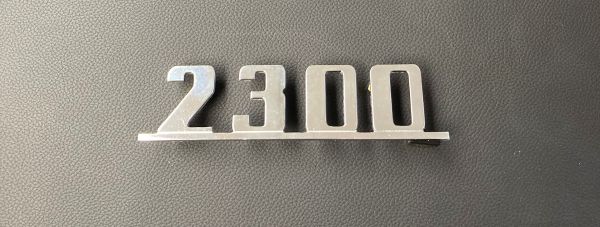 FIAT 2300 - Script / Schriftzug