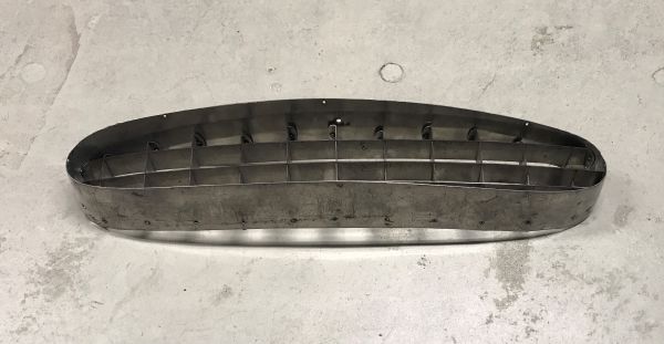Front Grille / Grill vorn