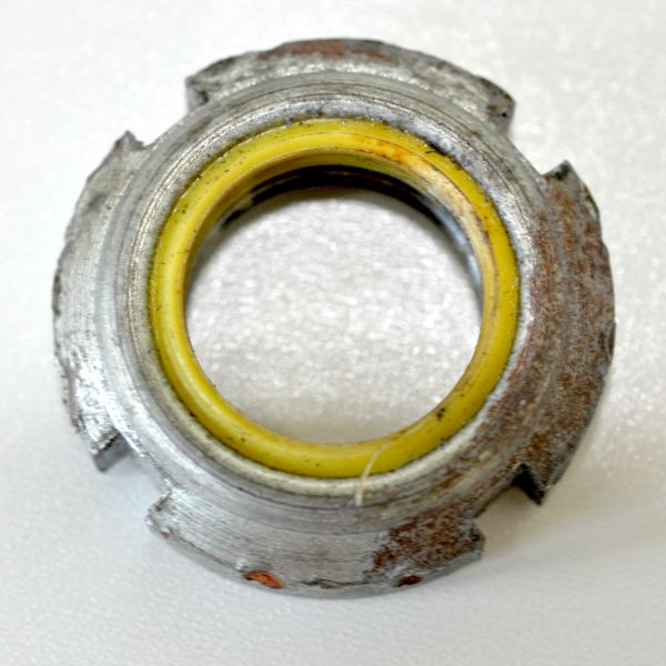 Ring Nut for Steering / Spezialmutter für Lenkung