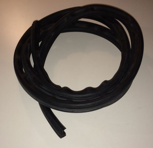 Rubber Seal at Body for Rear Side Window / Dichtung an Karosserie für Ausstellfenster hinten