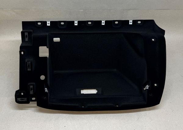 Ferrari Roma - Glove Box / Handschuhkasten