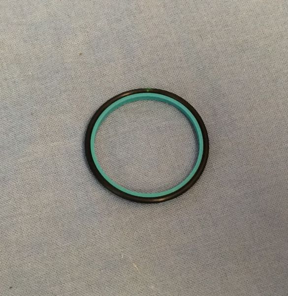 Scraper Ring at Clutch Release Bearing / Gleitring an Ausrücklager