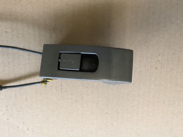 Inner Door Handle with links - right / Türöffner innen - rechts