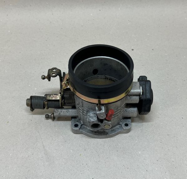 Porsche 928 K-Jetronic - Throttle Body / Drosselklappe mit Schalter