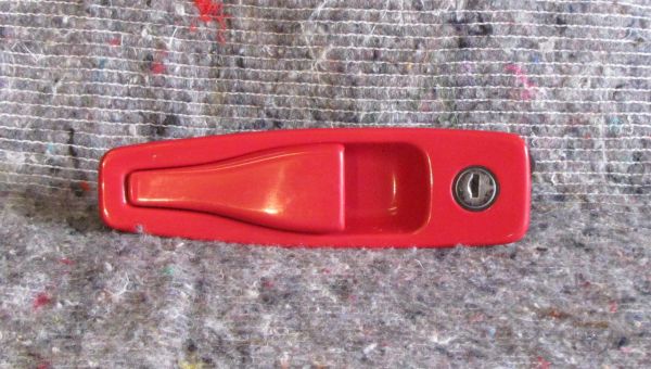 Outer Door Handle with Lock - right / Türgriff aussen mit Schloss - rechts