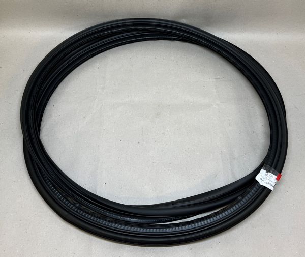 Ferrari 812 - Rear Tailgate Seal / Dichtung Heckklappe