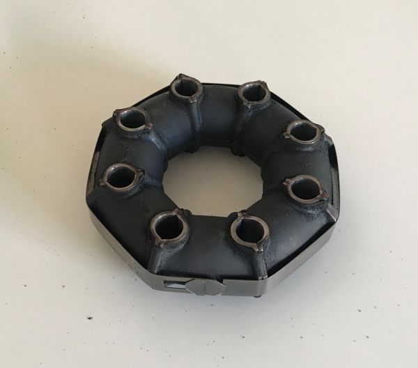 Rubber Coupling for Cardan and Diffrential / Hardischeibe an Kandanwelle und Differential