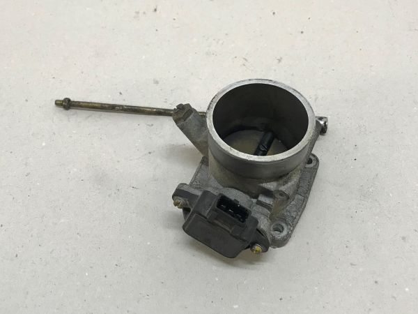 Throttle Body - right / Drosselklappengehäuse - rechts