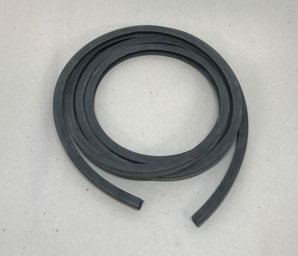 Lower Seal at Door - Set / Satz untere Türdichtungen