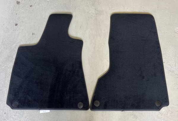 Set of Front Floor Mats / Satz Fußmatten vorne