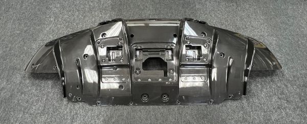 Ferrari F8 - CARBON Diffusor - rear / hinten